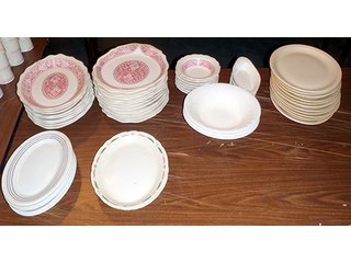 Property photo 26 - Total Liquidation Auction - Three Kings Restaurant